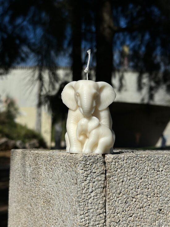Vela "Madre Elefante con su hijo"