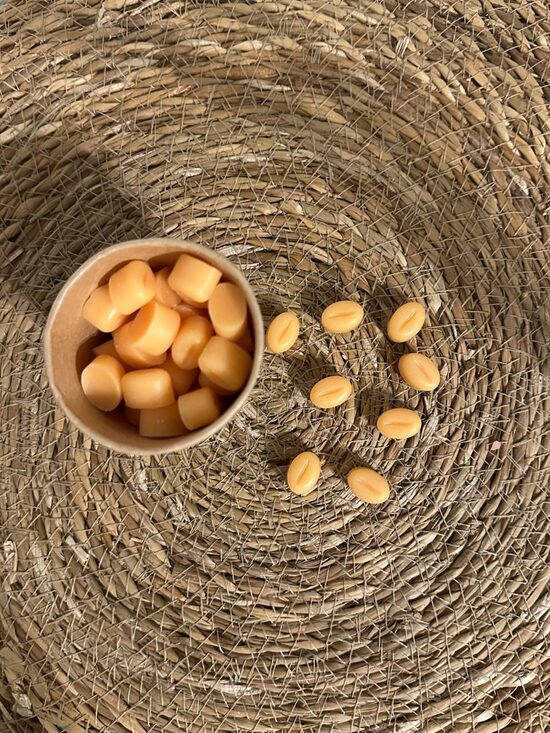 Wax Melts en forma de Granos de Café (Piña)